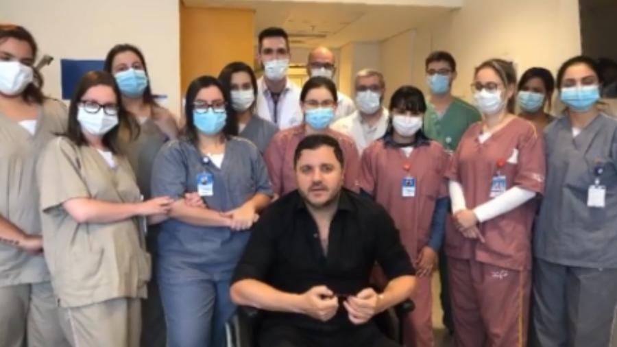 Mauricio Manieri recebe alta do hospital São Luiz, em São Caetano do Sul (SP) - Reprodução/Instagram