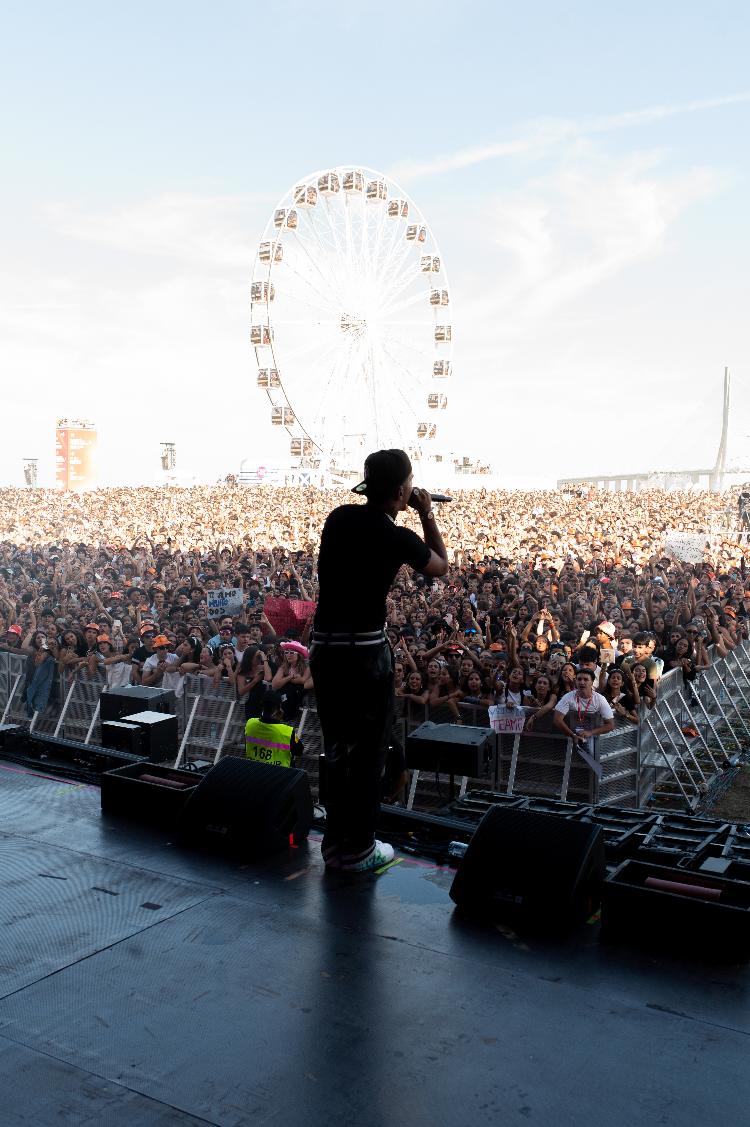 Show de Veigh lotado de fãs no Rock in Rio Lisboa 2024