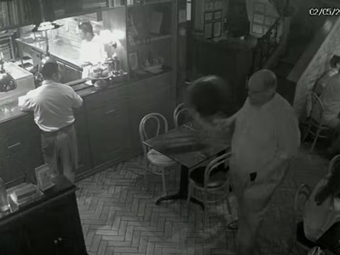 Ed Motta Envolvido em Acusações de Xenofobia e Agressão em Restaurante