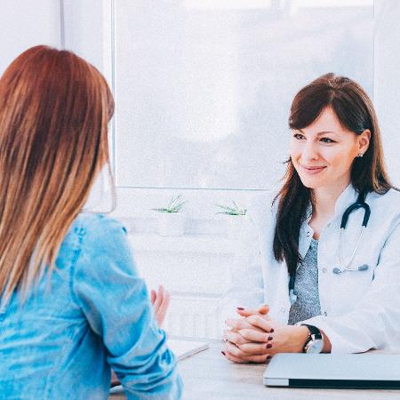Segundo os cientistas, pode ser que as mulheres se sintam mais à vontade para conversar com as médicas - Getty Images