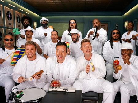 Backstreet Boys participa de quadro no "The Tonight Show" - Andrew Lipovsky/NBC