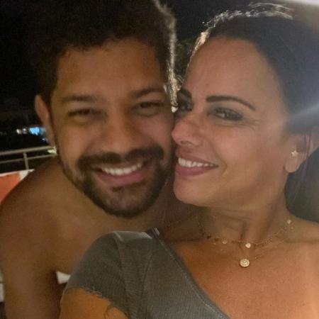 Viviane Araújo e o namorado, o empresário Guilherme Militão - Reprodução/Instagram