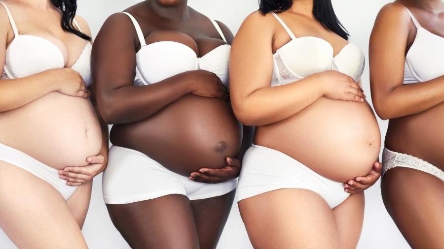 Mãe mostra que sua barriga de grávida só apareceu duas semanas antes do  parto