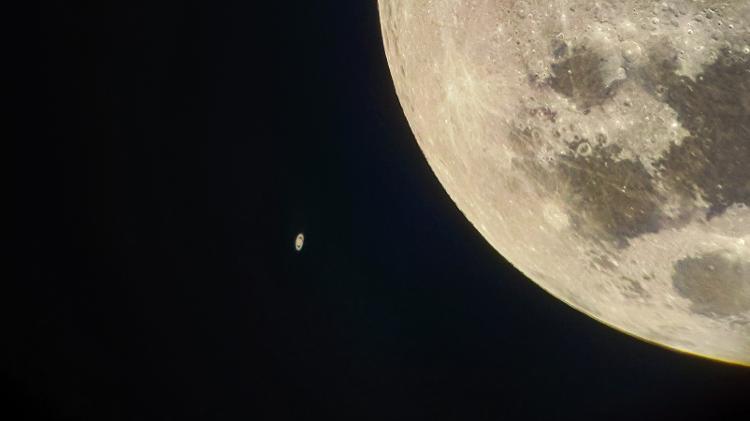 Conjunção Lua e Saturno - Rhonda Mcilwraith - Rhonda Mcilwraith