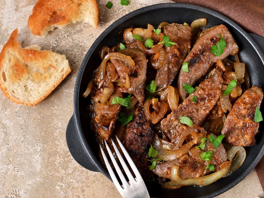 Fígado Acebolado  Receitas de Carnes em