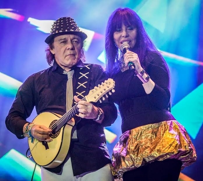 21.mai.2016 - Guitarrista Armandinho e Baby do Brasil se apresentam no palco Júlio Prestes na Virada Cultural - Francisco Cepeda /AgNews