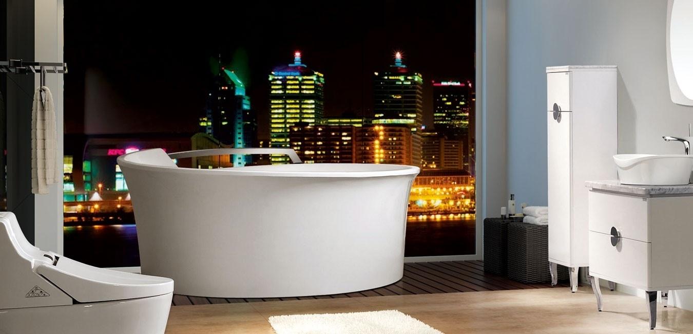 A banheira Oslo, da Doka (www.banheirasdoka.com.br), conta com tecnologia 'Air Massage', que estimula a circulação sanguínea através de jatos de ar, proporcionando relaxamento profundo. Fabricada em acrílico e com design circular, a peça ainda oferece cromo e termoterapia aos usuários - Divulgação