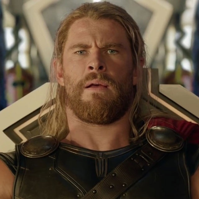 Thor 5: Chris Hemsworth já foi nomeado o substituto perfeito para Taika  Waititi