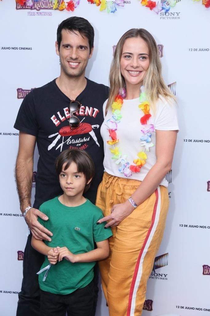 Juliana Silveira, João Vergara e o filho Bento - Anderson Borde/AgNews
