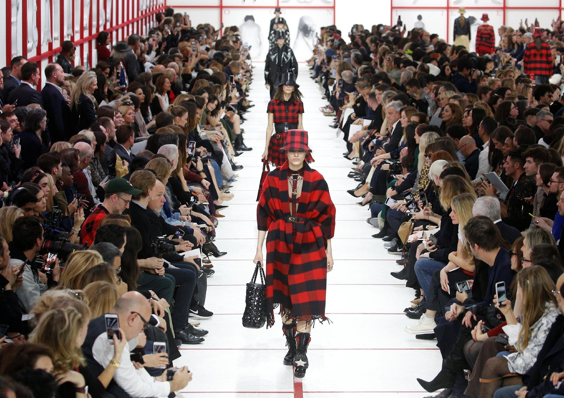 Semana de Moda de Paris - Dior - Reuters