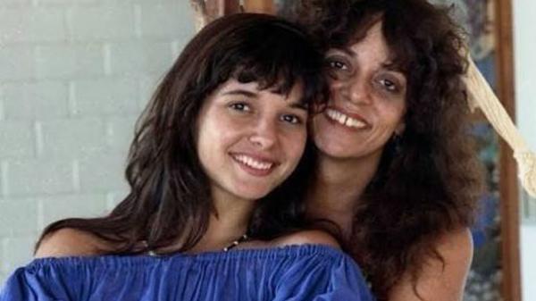 Glória Perez e a filha, a atriz Daniella Perez, assassinada em 1992