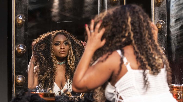 Atriz Ludmillah Anjos do espetáculo ELAS BRILHAM que traz ao palco mulheres que levarão o público a uma viagem no tempo através da música. - Ricardo Borges/UOL - Ricardo Borges/UOL