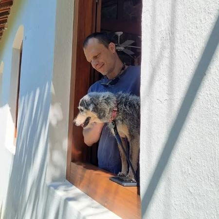 Dr. Pet e Estopinha; cachorrinha morreu aos 14 anos