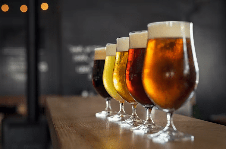 Uma grande variedade de estilos de cerveja está agora disponível em formas sem álcool