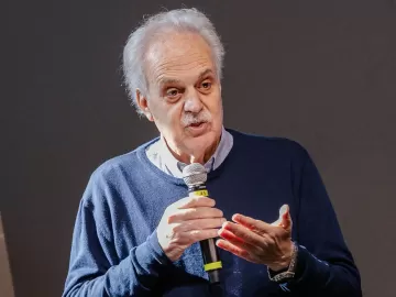 Energia do Brasil pode ser 100% renovável até 2040, diz Carlos Nobre