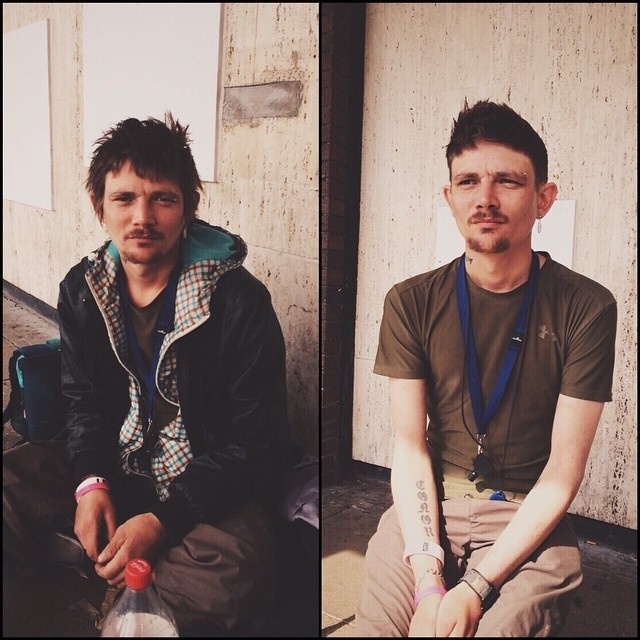 Cabeleireiro corta cabelos de moradores de rua - Reprodução/Instagram/@joshuacoombes