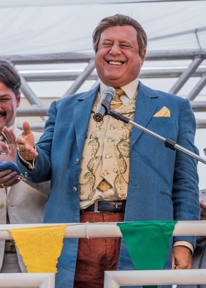 02.abr.2016 - Afrânio (Antônio Fagundes) faz discurso em cena de "Velho Chico" - Caiuá Franco/TV Globo - Caiuá Franco/TV Globo