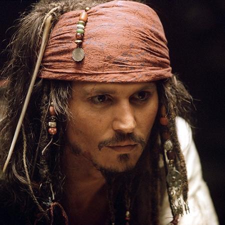 Johnny Depp em cena de "Piratas do Caribe: A Maldição do Pérola Negra" (2003) - Divulgação