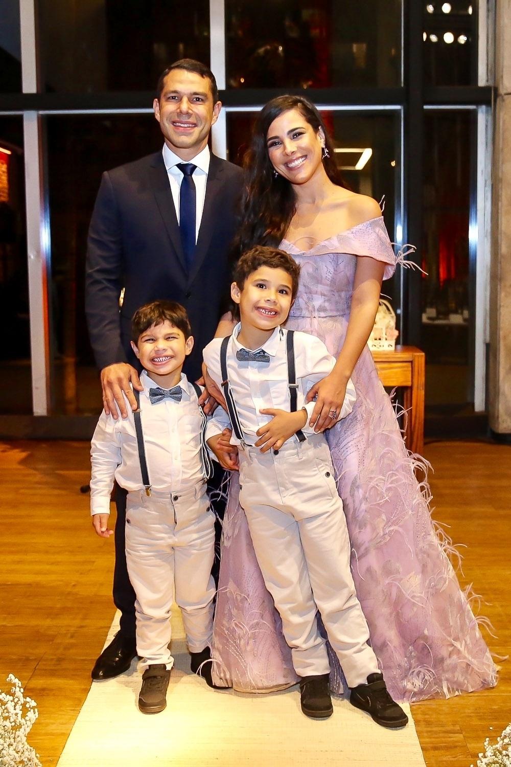 Wanessa Camargo, Marcus Buaiz e os filhos - Brazil News