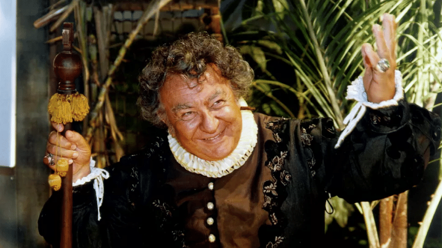 Sérgio Mamberti em "A Muralha", minissérie da TV Globo que foi ao ar em 2000 - Foto: Acervo Grupo Globo