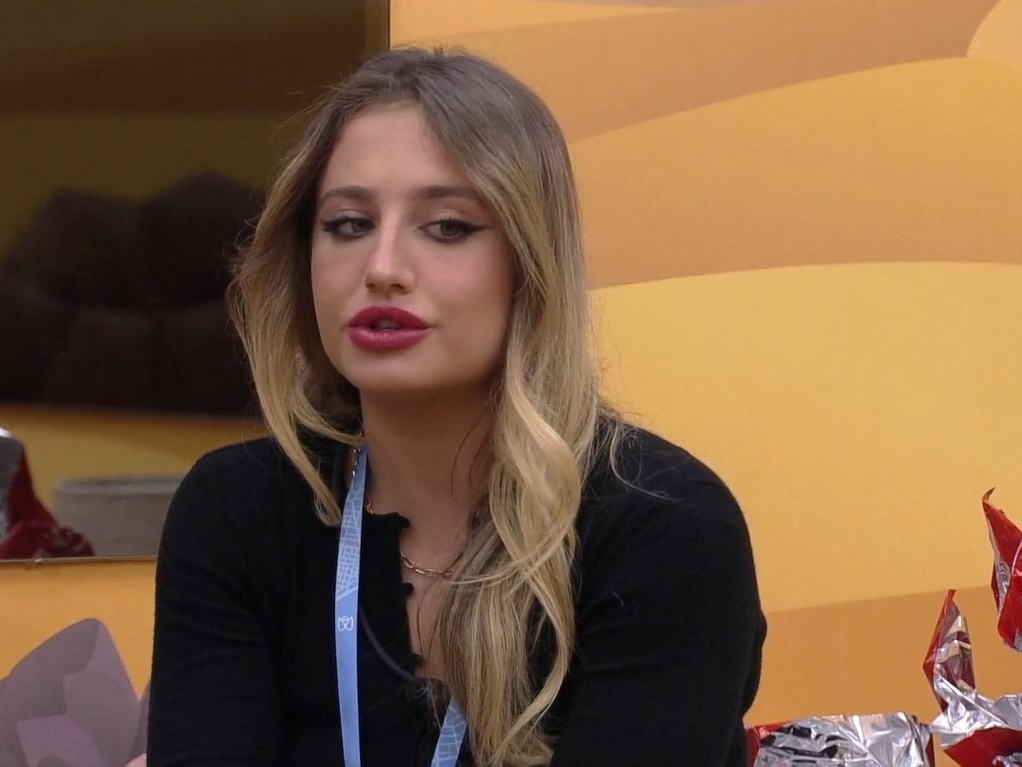 Bruna sugere que Deserto mire em outro alvo no BBB 23: 'É a Sarah, né?'