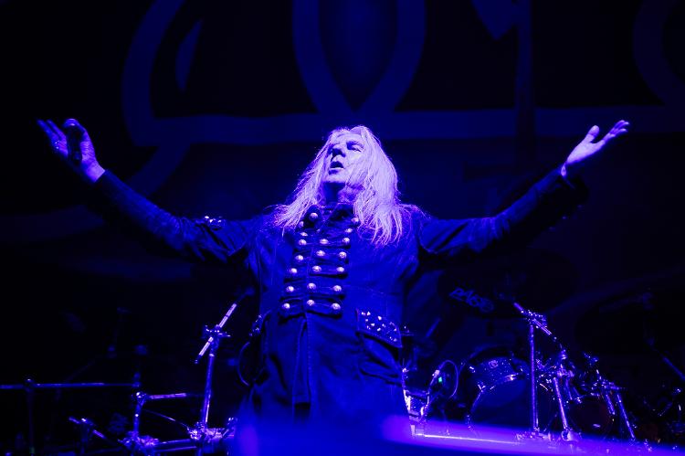 Bangers Open Air: Biff Byford, do Saxon, se apresenta no The 3Arena Dublin em de março de 2024 em Dublin, Irlanda