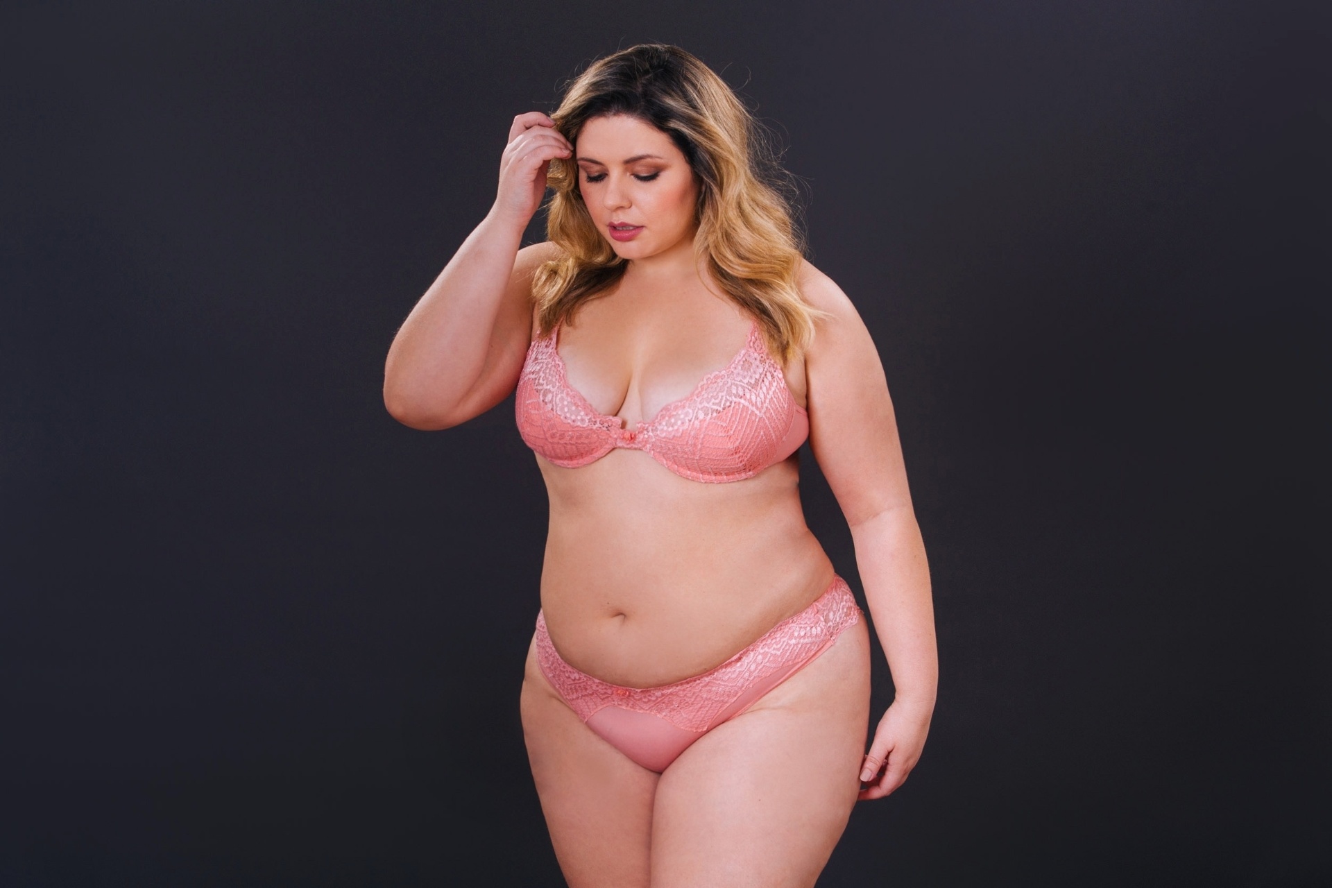 Fotos 13 Opções Sensuais E Estilosas De Lingerie Plus Size Para Arrasar 16 03 2016 Uol Universa