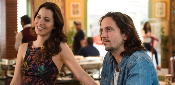 Nathalia Dill e Vladimir Brichta nos bastidores de "Rock Story" - César Alves/Divulgação/TV Globo - César Alves/Divulgação/TV Globo