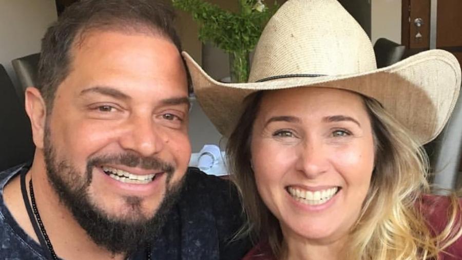 Conrado e Andréa Sorvetão estão juntos há 28 anos - Reprodução/Instagram