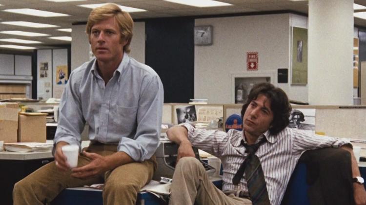 Robert Redford e Dustin Hoffman em cena de "Todos os Homens do Presidente" - Reprodução - Reprodução