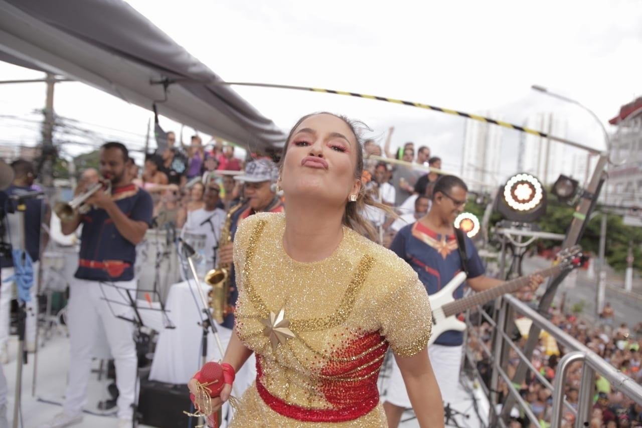 Claudia Leitte comanda Bloco Largadinho em São Paulo - André Lucas/UOL