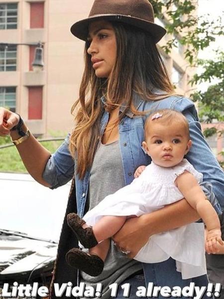 Camila Alves McConaughey e filha ainda bebê - Reprodução/Instagram