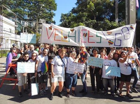 Antes da pandemia, Eternamente Sou promovia encontros, cursos, oficinas e palestras para o público LGBTQIA+ com mais de 50 anos - Arquivo Pessoal