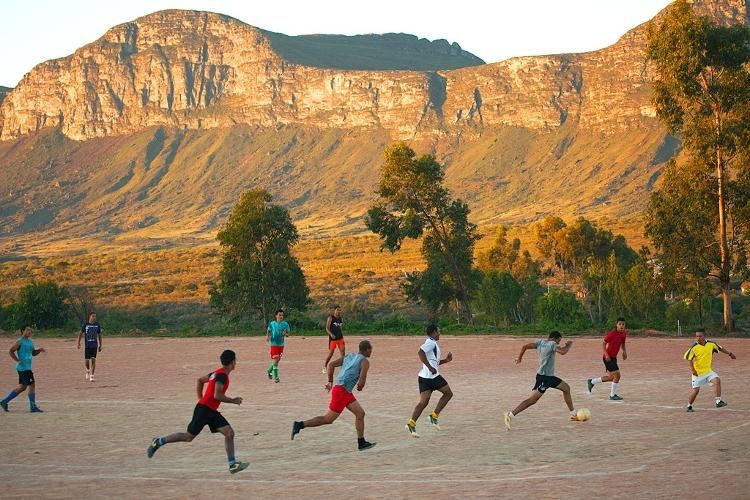 Futebol em Shibam, no Iêmen - Caio Vilela - Caio Vilela