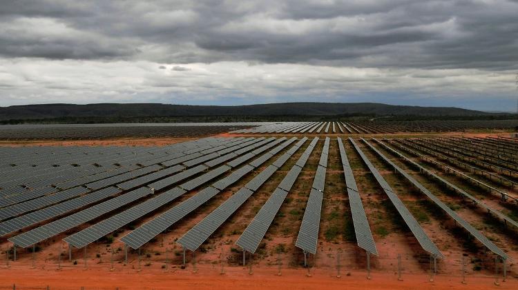 Usina de energia solar em Pirapora, Minas Gerais, uma das maiores da América Latina