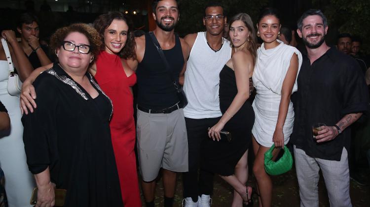 Festa de Renascer termina com shows e elenco animado