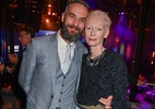 Globo de Ouro: Marido de Tilda Swinton vê memes e exalta Fernanda Torres - Getty Images