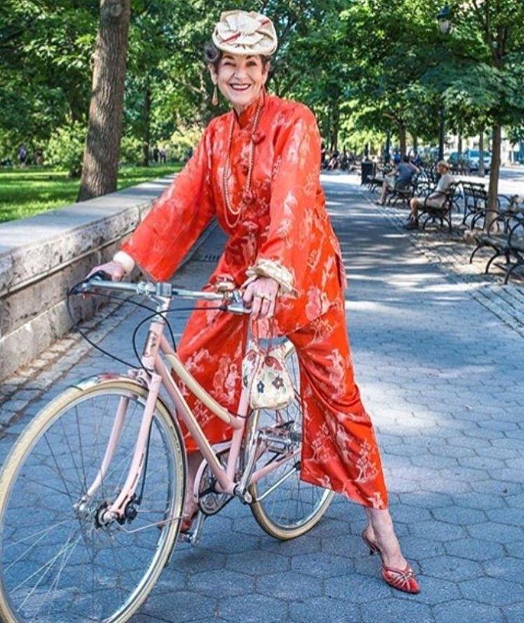 Tziporah Salamon, 66 anos, ícone de estilo de Nova York - Reprodução/Instagram/tziporahsalamon