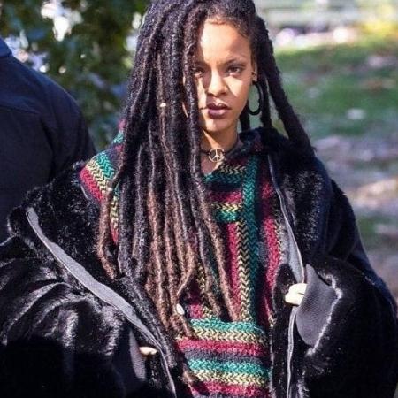 Rihanna durante as gravações de Oito Mulheres e um Segredo - Instagram