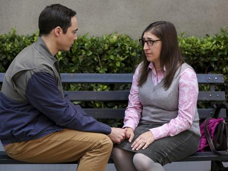 Sheldon e Amy em Big Bang Theory - Reprodução/SpoilerTV