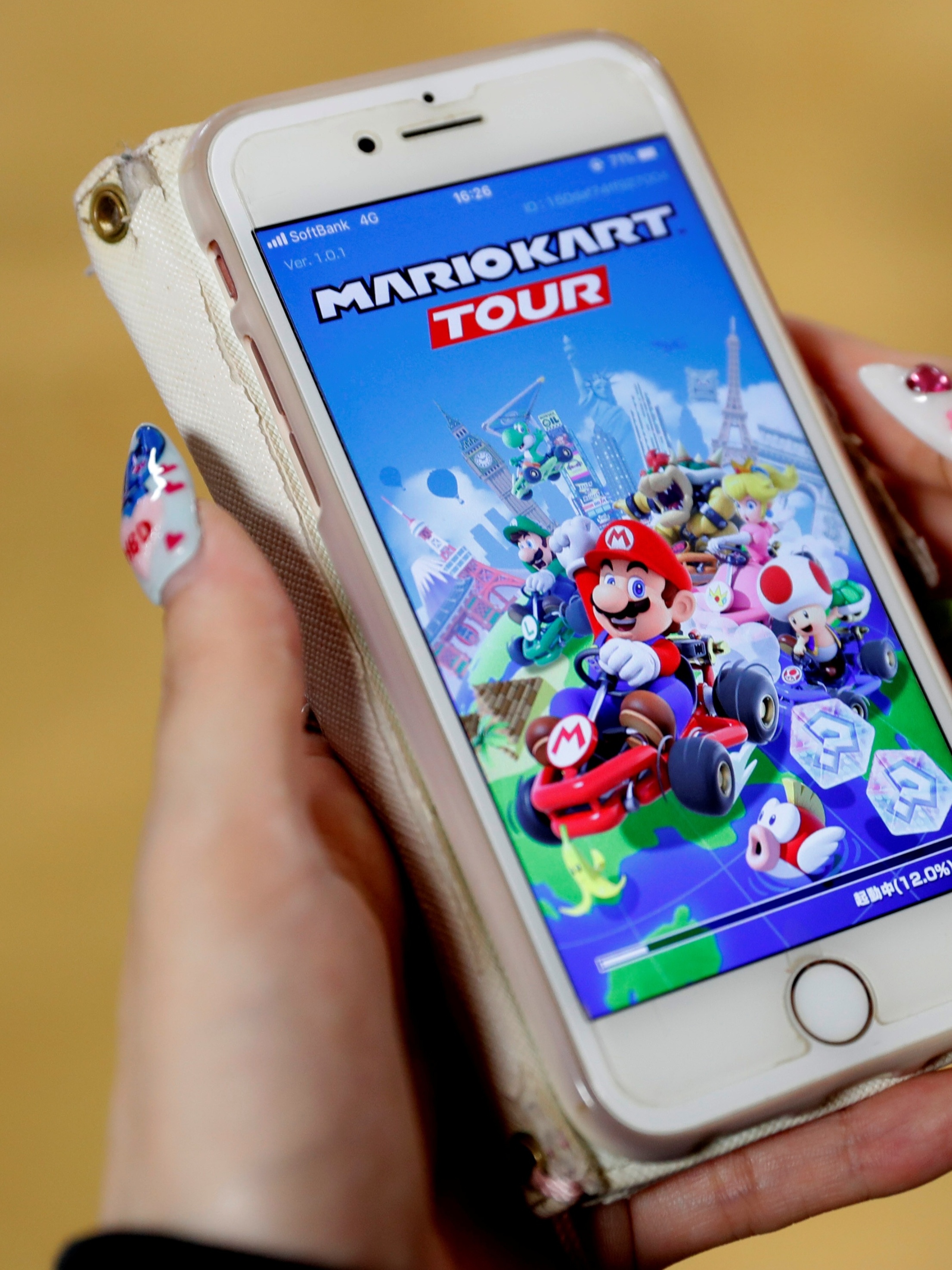 Como jogar Mario no seu celular?