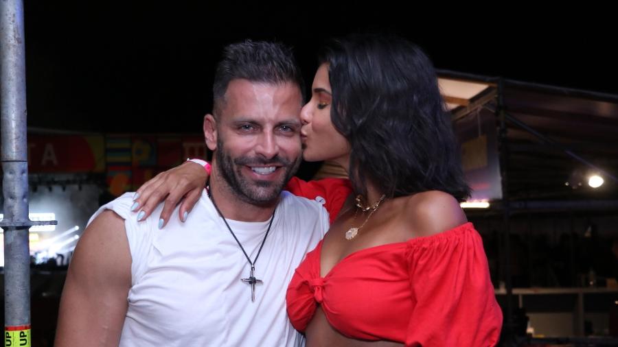 Henri Castelli e Jakelyne Oliveira em festa no Rio de Janeiro - Beatriz Damy / AgNews
