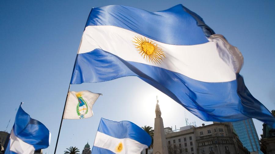 As novas medidas foram anunciadas pelo governo argentino neste sábado (13) - Getty Images