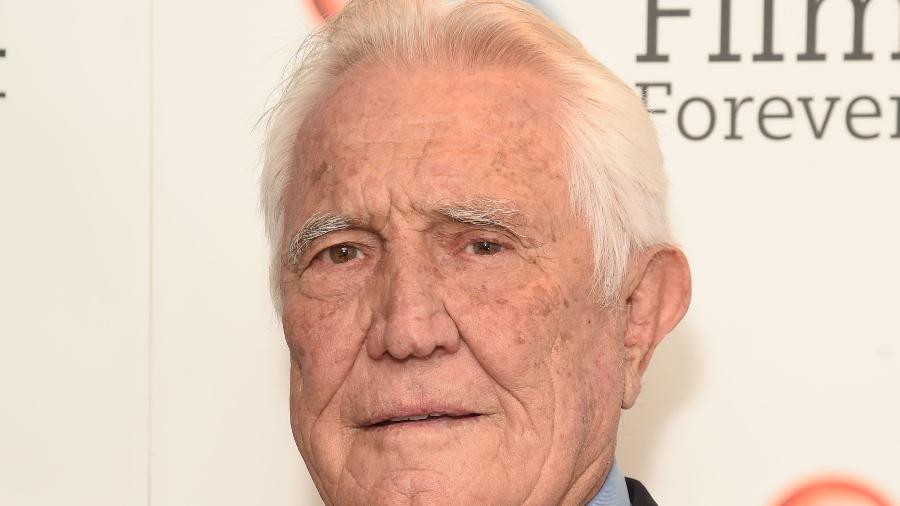 Ator George Lazenby, que já interpretou James Bond nos cinemas, foi acusado de homofobia e machismo - David M. Benett/Dave Benett/Getty Images