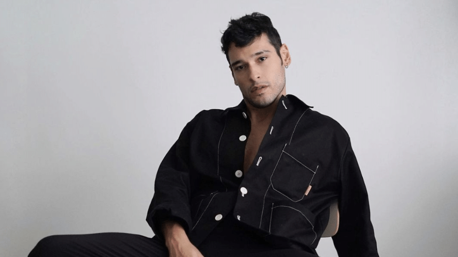 O ator Bruno Fagundes - Reprodução / Instagram / @victorribeiros / @mosagencia