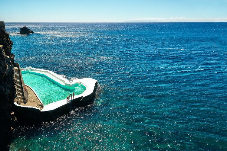 Piscina de Albatroz Beach & Yacht Club, Santa Cruz, Madeira, Portugal