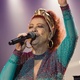 11.jul.2016 - A madrinha do samba Beth Carvalho encerra a primeira edição do "Globo de Ouro Palco Viva" dedicado ao centenário do samba. Com sucessos eternizados como "Vou Festejar? e ?Coisinha do Pai? - Marcelo Tabach