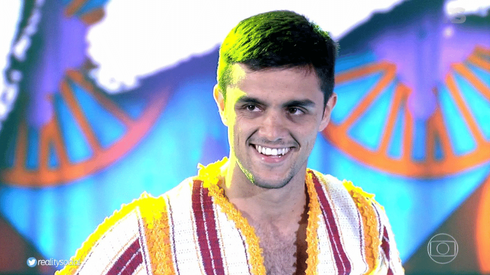 11.set.2016 - Caracterizados e acompanhados por bailarinas profissionais, os homens dançaram neste fim de semana o ritmo do forró - Reprodução/TV Globo