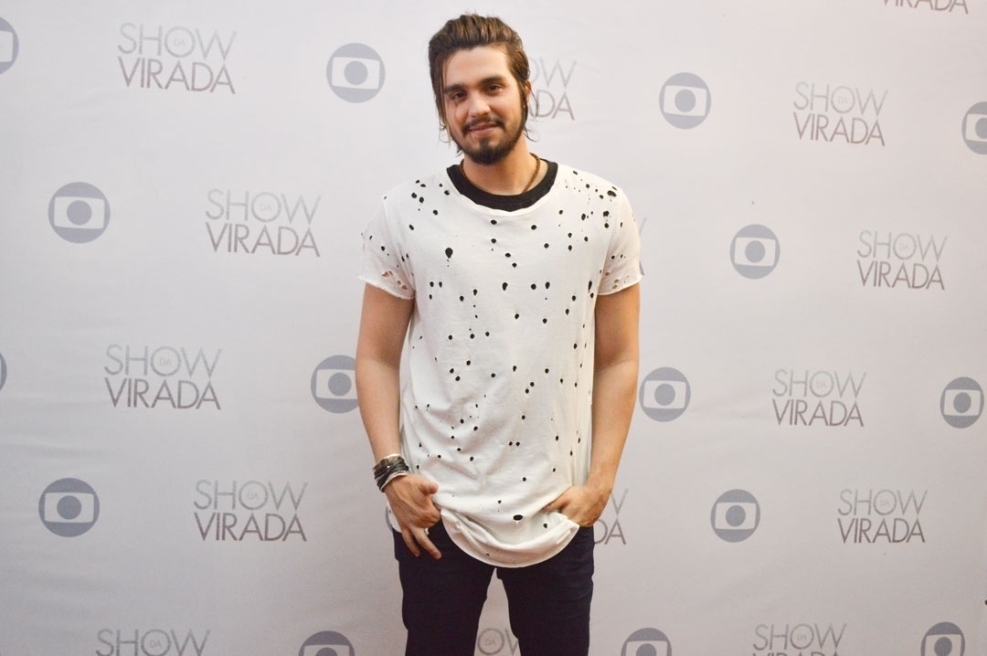 1.nov.2016 - Luan Santana participa da gravação do "Show da Virada", em Goiânia - Agnews