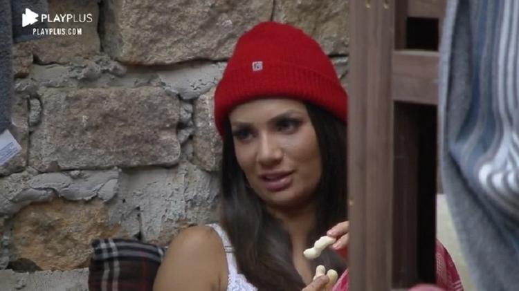 A Fazenda 2020: Stéfani Bays critica as atitudes de Mateus Carrieri no jogo - Reprodução/Playplus - Reprodução/Playplus